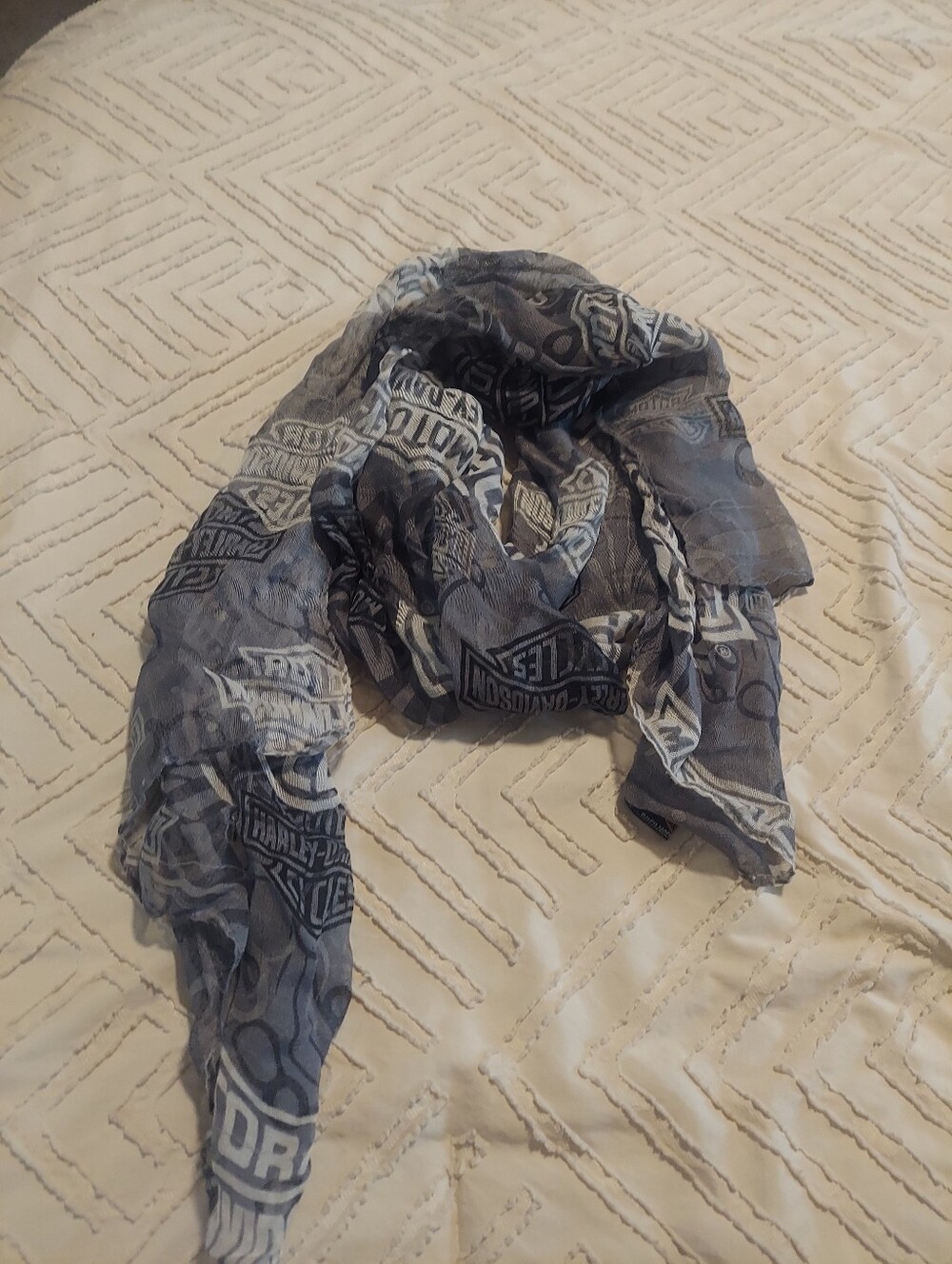 Harley-Davidson Women Sheer Scarf Charcoal Grey Bar & Shield Logo Lightweight